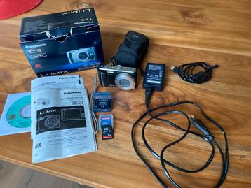 Panasonic Lumix DMC-TZ5 camera met toebehoren beschikbaar voor biedingen