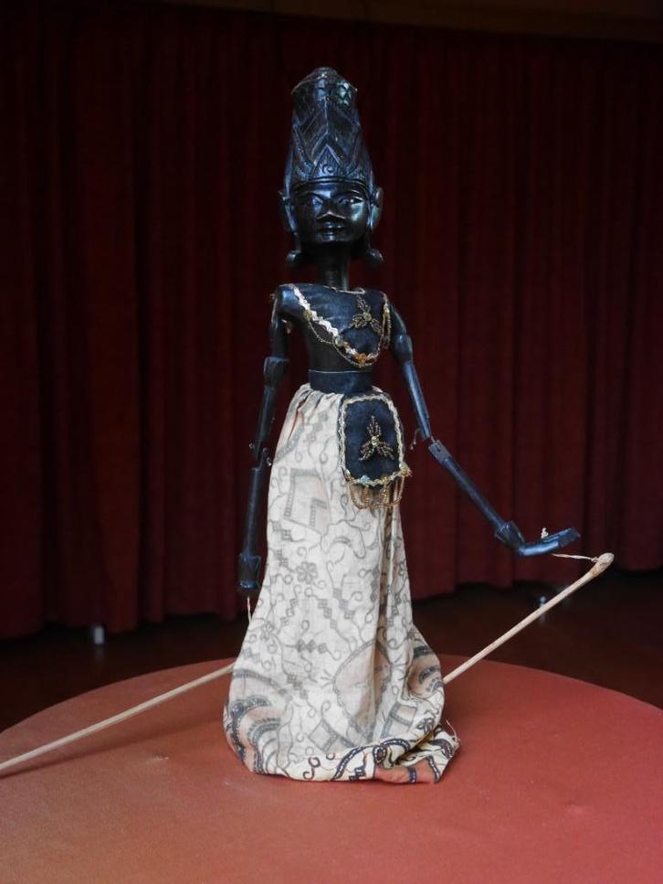 Authentieke Indonesische Kris en Wayang Pop - Houtsnijwerk, Antiek en Kunst, Kunst | Niet-Westerse kunst, Ophalen