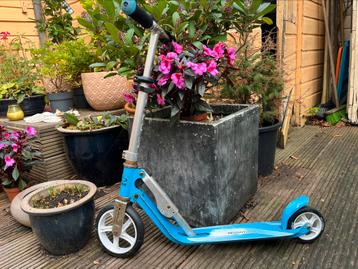 HUDORA Little BigWheel Step – stevig en inklapbaar (blauw) beschikbaar voor biedingen