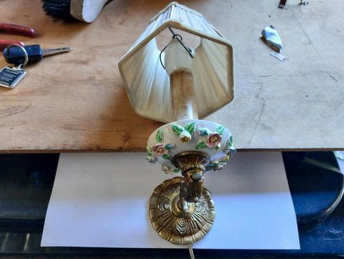 Vintage Wandlamp met Bloemen, Antiek en Kunst, Antiek | Lampen, Ophalen of Verzenden