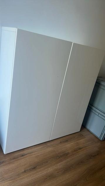 Witte ikea kast