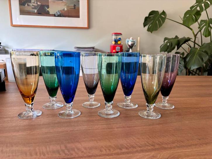 8 Kristalunie Max Verboeket Champagneglazen 1956, Huis en Inrichting, Keuken | Servies, Zo goed als nieuw, Glas of Glazen, Overige stijlen