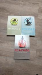 Trilogie Nederlands Matched Crossed Reach van Ally Condie, Ophalen of Verzenden, Zo goed als nieuw