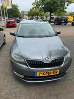 Skoda Rapid 1.2 TSI 63KW 2013 Grijs, Voorwielaandrijving, 4 cilinders, 1055 kg, Origineel Nederlands