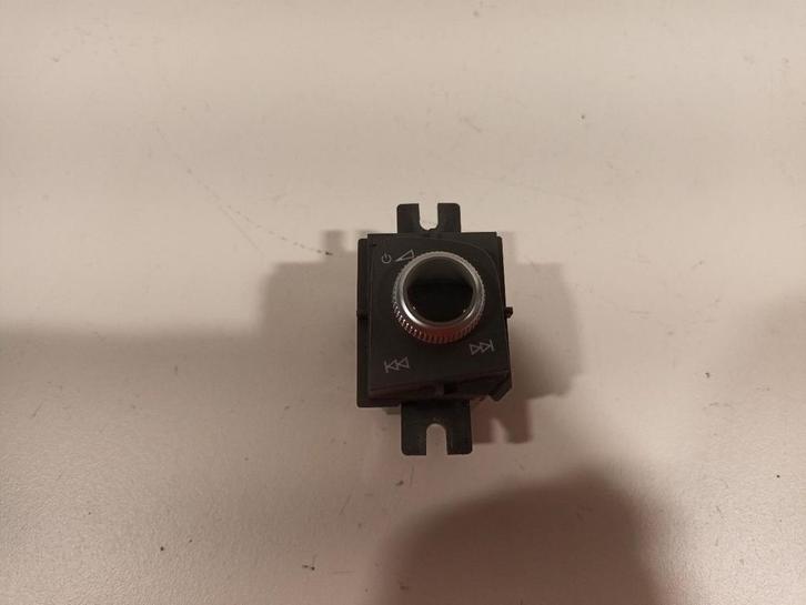 Bedieningspaneel multi media Audi A4, Auto-onderdelen, Dashboard en Schakelaars, Audi, Gebruikt, Herkomst onderdeel bekend, 12 maanden garantie