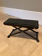 Gitaar voetsteun, Ophalen, Zo goed als nieuw, Elektrische gitaar