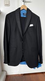 Een driedelig kostuum met een overhemd, Kleding | Heren, Ophalen of Verzenden, Zo goed als nieuw