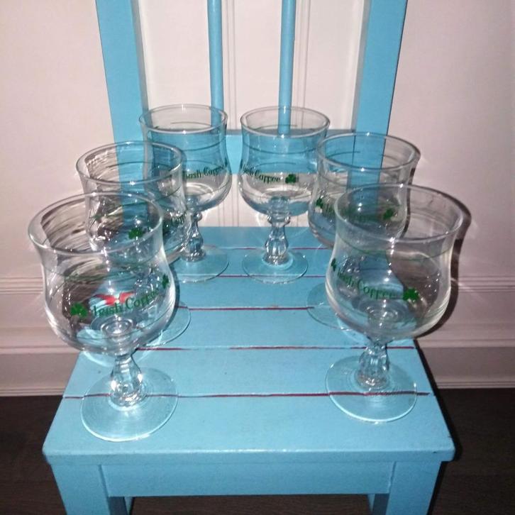 Irish coffee glazen lux model 6 stuks, Huis en Inrichting, Keuken | Servies, Gebruikt, Glas of Glazen, Overige stijlen, Glas, Ophalen