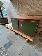 Vintage kast/tvmeubel jaren 50/60 design, Antiek en Kunst, Antiek | Meubels | Kasten, Ophalen
