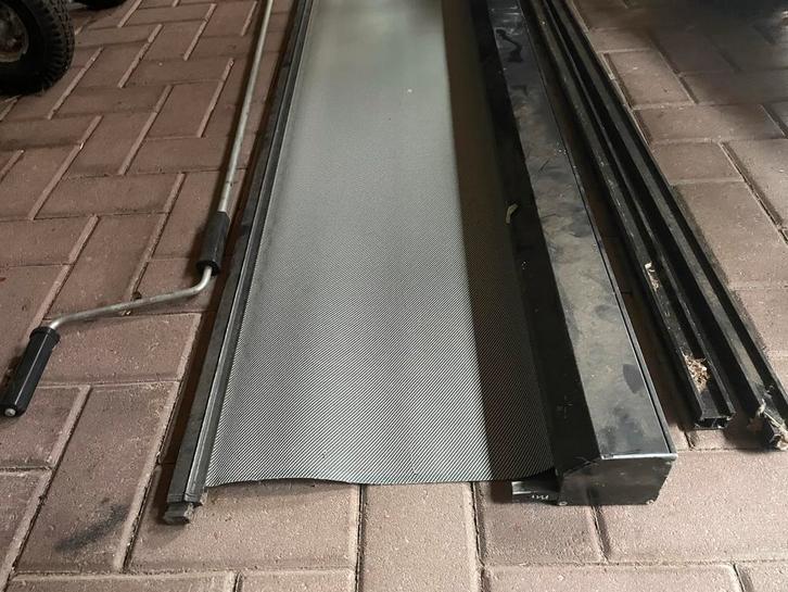 Oprolbaar balkonscherm met stevig grijs doek 180x175cm, Tuin en Terras, Zonneschermen, Gebruikt, Overige typen, 150 tot 300 cm