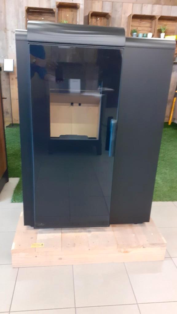 Nieuwe Combikachel pellet/hout topmerk Rika, Huis en Inrichting, Overige Huis en Inrichting, Nieuw, Ophalen