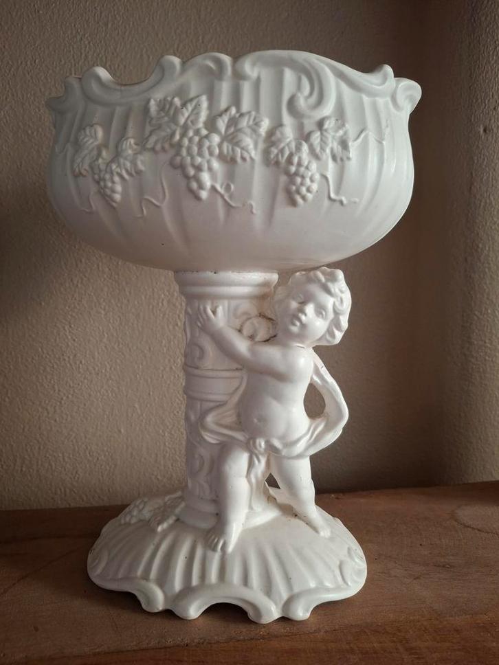 Antieke Plantenpot met Engel, Huis en Inrichting, Woonaccessoires | Schalen en Manden, Gebruikt, Schaal, Rond, Porselein of Keramiek