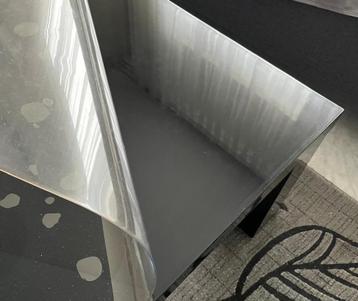Mooie Hoogglans Salontafel In Goede Staat! beschikbaar voor biedingen