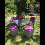Leuke rotan tuinset, Tuin en Terras, Tuinsets en Loungesets, Ophalen, 4 zitplaatsen, Gebruikt, Hocker