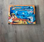 Piet Piraat  Naar de haaien, Hobby en Vrije tijd, Gezelschapsspellen | Bordspellen, Ophalen of Verzenden, Zo goed als nieuw, Studio 100