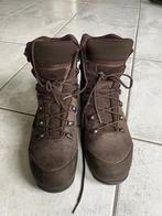 Gedragen paar LOWA Elite Evo wandelschoenen maat 45, Sport en Fitness, Bergsport en Wandelen, Verzenden, Gebruikt, Schoenen