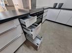 Complete keuken Compleet met APP 120Keukens op voorraad 2694, Wit, Hoekkeuken, Ophalen of Verzenden, Zo goed als nieuw