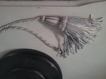 Vintage trekkoord voor gordijnen beschikbaar voor biedingen