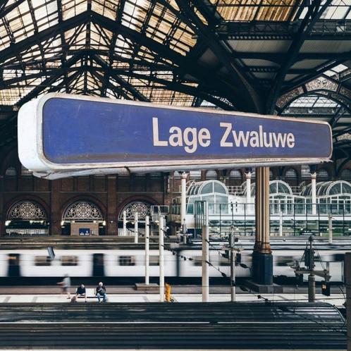 Originele lichtbak van treinstation Lage Zwaluwe🚂, Verzamelen, Merken en Reclamevoorwerpen, Gebruikt, Lichtbak of (neon) lamp
