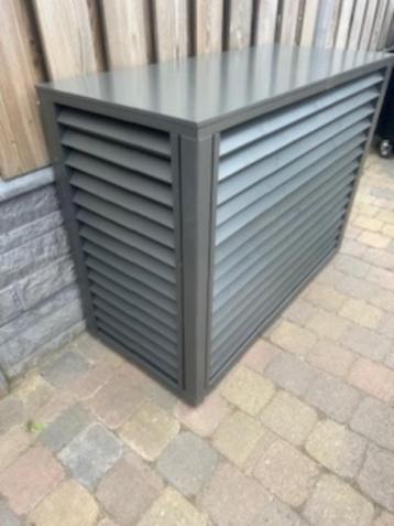 omkasting voor airco  beschikbaar voor biedingen