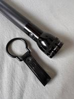 Maglite - Zaklamp 6D-cell Zwart, Caravans en Kamperen, Zaklampen, Ophalen of Verzenden, Zo goed als nieuw, Batterij