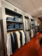 Wandstelling 5,7 meter breed - winkel inrichting, Huis en Inrichting, Kasten | Kledingkasten, Ophalen, Met plank(en), Gebruikt