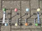 Vintage kapstok met gekleurde ballen, Wandkapstok, Gebruikt, Ophalen of Verzenden, Minder dan 100 cm