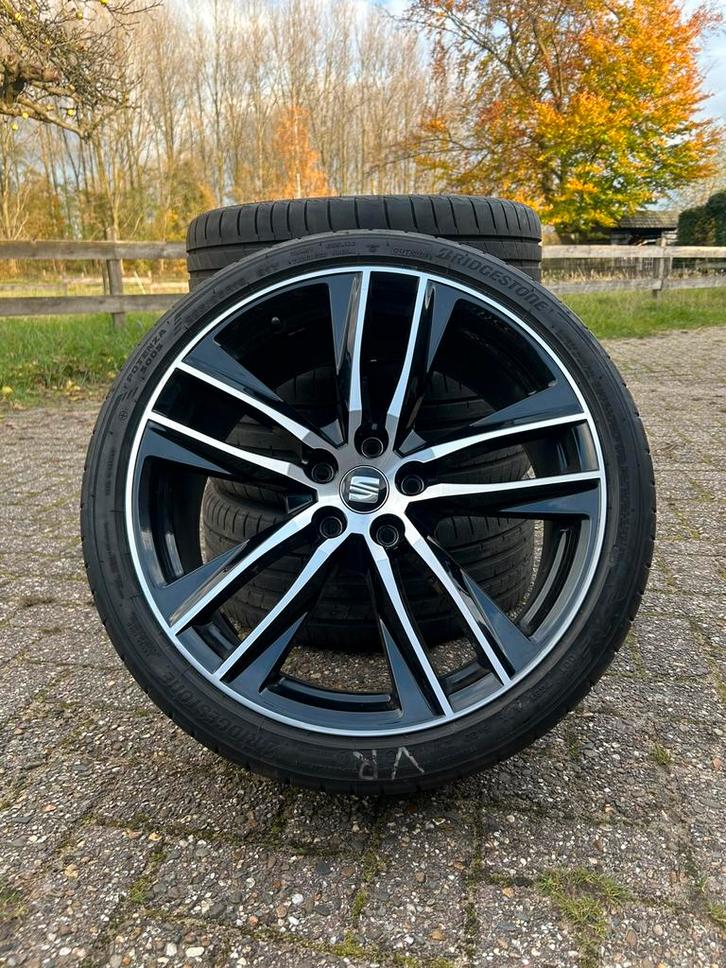 Seat Leon cupra FR velgen 19 inch Bridgestone Dunlop zomer, Auto-onderdelen, Banden en Velgen, Banden en Velgen, Zomerbanden, 19 inch