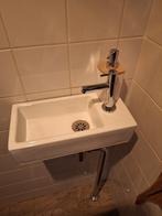 Toilet Fontein met kraan, Ophalen, Zo goed als nieuw, Wastafel