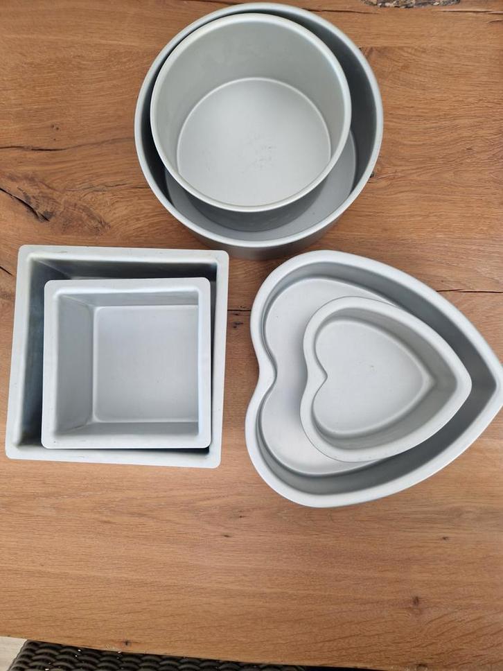 PME bakblikken, Hobby en Vrije tijd, Taarten en Cupcakes maken, Bakvorm, Taarten, Ophalen