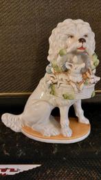 Hoerenhondje met 3 varkentjes in mandje, Antiek en Kunst, Antiek | Porselein, Ophalen of Verzenden