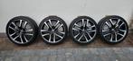22" Volvo Velgen met Pirelli zomerbanden, Ophalen of Verzenden, 18 inch, Zomerbanden