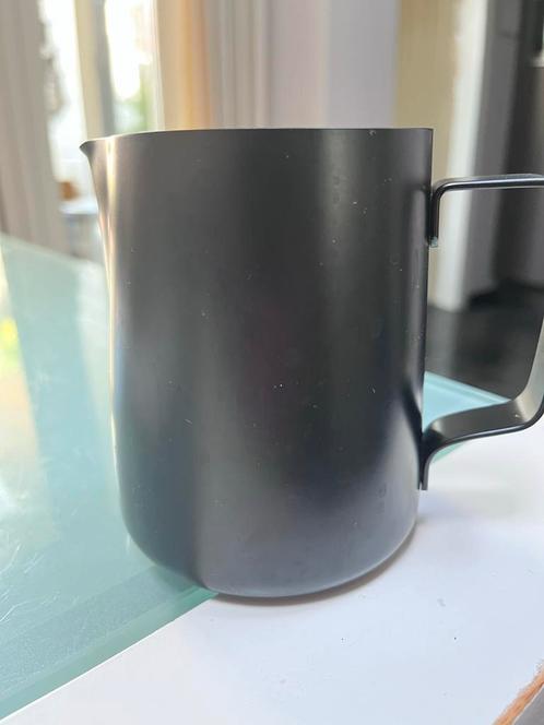 Rhino Melkkan stealth 360ml - Zo goed als nieuw, Huis en Inrichting, Keuken | Keukenbenodigdheden, Zo goed als nieuw, Ophalen
