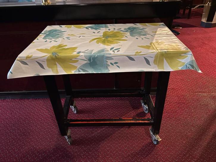 Horeca Roltafel, Antiek en Kunst, Antiek | Meubels | Tafels, Ophalen