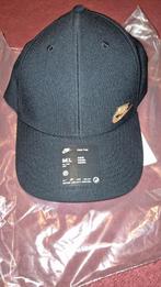Nike pet met gouden nike logo, Ophalen, Nieuw, One size fits all