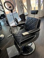 Barberstoel, Diensten en Vakmensen, Kappers en Thuiskappers
