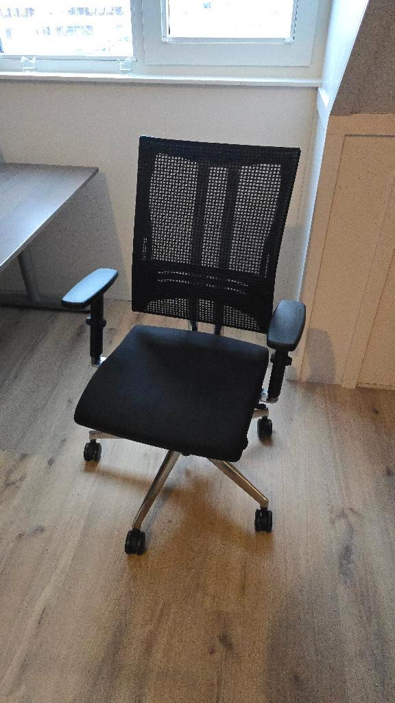 Ergonomische bureaustoel Nowy Styl – antraciet – topconditie, Huis en Inrichting, Bureaustoelen, Zo goed als nieuw, Bureaustoel