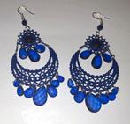 Mooie blauwe vintage oorbellen !, Overige materialen, Hangers, Blauw, Ophalen of Verzenden