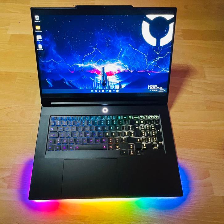 Lenovo Legion 9 18IAX10 - RTX 5080 - Zo goed als nieuw!, Computers en Software, Windows Laptops, Zo goed als nieuw, 17 inch of meer