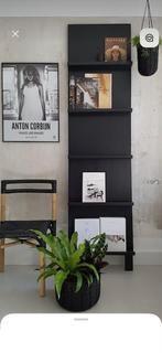 Vt wonen tijdschriftenrek/ pronkrek, Ophalen, Gebruikt