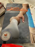 Elaine N. Aron - De kracht van zelfwaardering, Boeken, Ophalen of Verzenden, Zo goed als nieuw, Elaine N. Aron