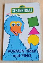 Vormen raden met Pino boek, Ophalen of Verzenden, Zo goed als nieuw, Sesamstraat