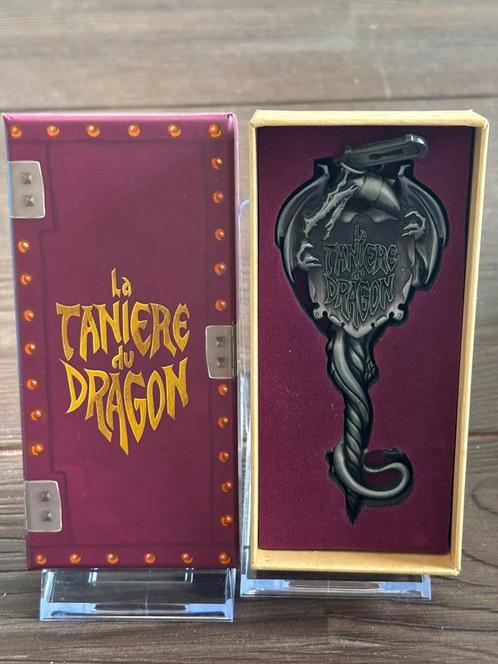 Disney limited dragon key /sleutel, Verzamelen, Disney, Zo goed als nieuw, Beeldje of Figuurtje, Ophalen of Verzenden
