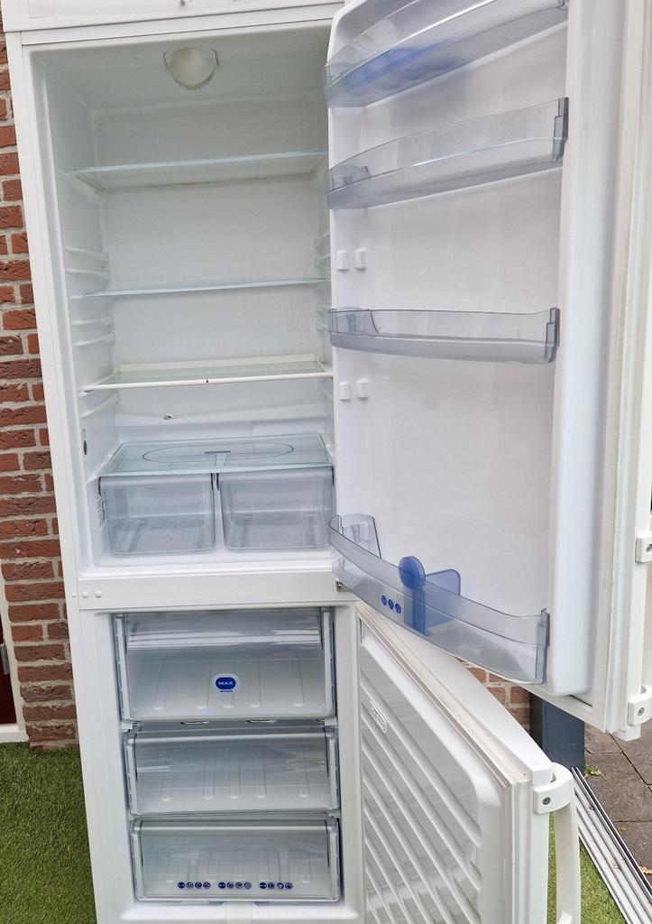 Whirlpool Koelkast met Vriesvak, Witgoed en Apparatuur, Koelkasten en IJskasten, Zo goed als nieuw, Met vriesvak, 150 tot 200 liter