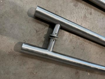 DEURGREEP T-MODEL rvs. 160 cm lang 36 mm diameter. beschikbaar voor biedingen