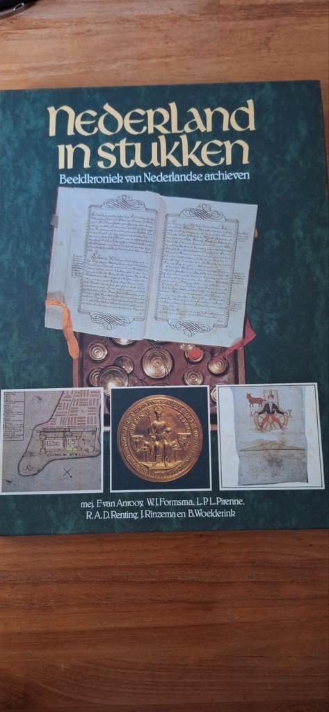 Nederland in Stukken - Beeldkroniek Archief, Boeken, Geschiedenis | Vaderland, Gelezen, 20e eeuw of later, Ophalen of Verzenden