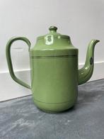 Vintage groene metalen theepot – retro, met gebruikssporen, Antiek en Kunst, Ophalen