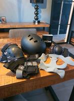 Nieuwe helm en beschermers!, Sport en Fitness, Skateboarden, Ophalen of Verzenden, Zo goed als nieuw, Bescherming