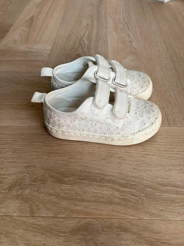 H&M Canvas Schoentjes Maat 23, Kinderen en Baby's, Babykleding | Schoentjes en Sokjes, Gebruikt, Meisje, Schoentjes, Ophalen of Verzenden