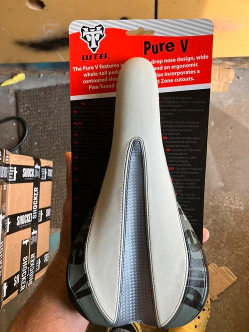 WTB zadels NIEUW - Pure titanium & chromo - silverado rocket, Fietsen en Brommers, Fietsonderdelen, Nieuw, Mountainbike, Zadel